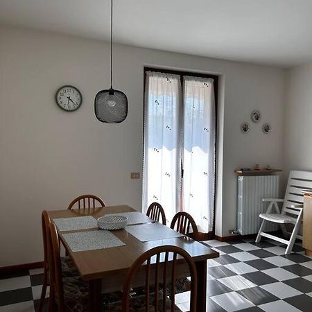 Near Town Centre And Lake - Le Colombe Bardolino Exterior photo