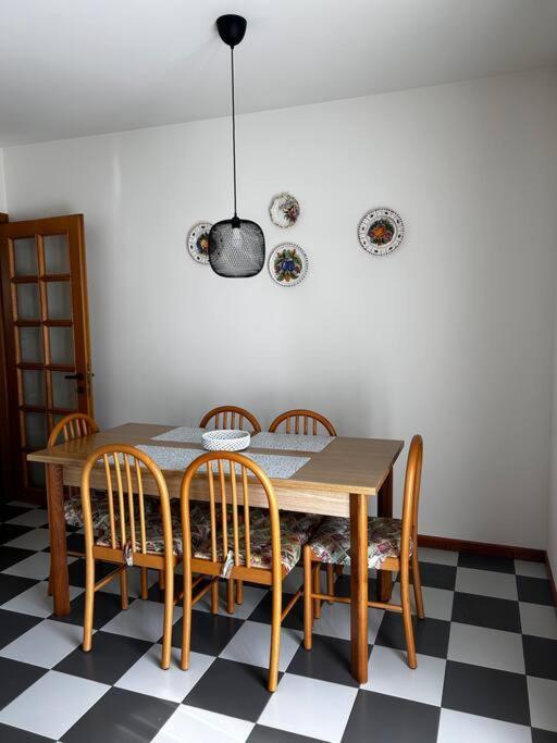 Near Town Centre And Lake - Le Colombe Bardolino Exterior photo